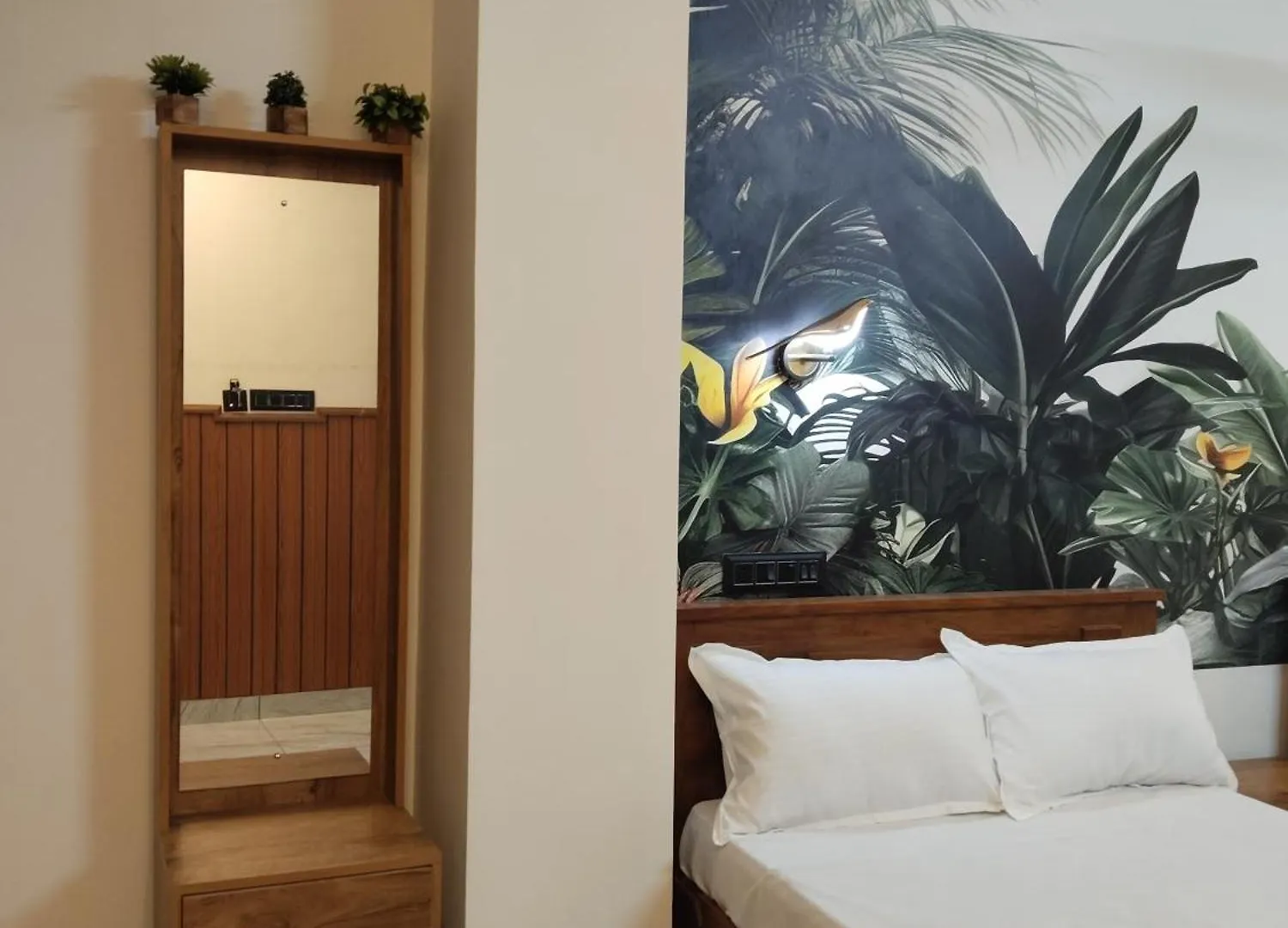 Capsule hotel Anantha Guest House Thiruvananthapuram