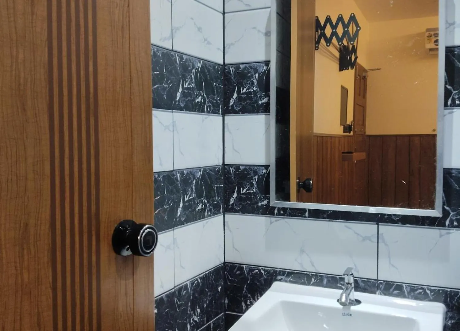 Capsule hotel Anantha Guest House Thiruvananthapuram